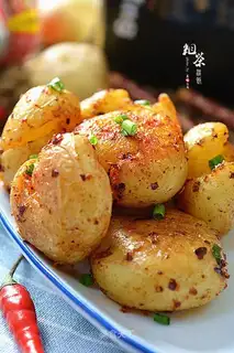 Olive oil frying potatoes