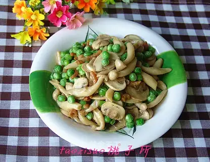 Hemi mushrooms and fried peas