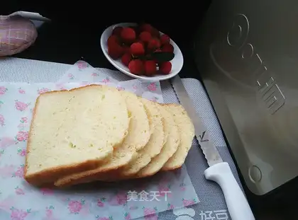 Cream toast