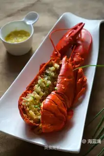 Garlic on the side steamed lobster