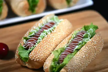 Hot dog bread