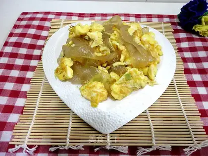 Fry eggs