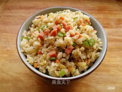 Five eggs of fried rice
