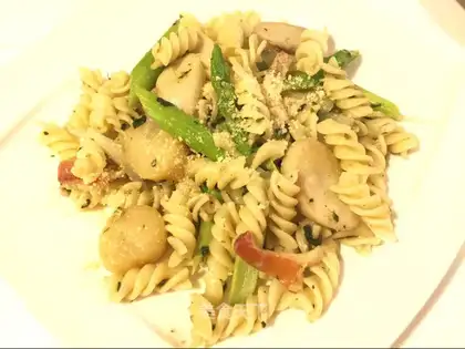Cyclops, Italy. Noodles