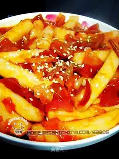stir-fried rice cake with kimchi