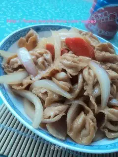 stir-fried tofu rolls with onions