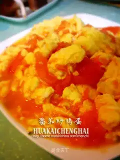 tomato scrambled eggs