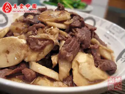 stir-fried beef with bitter bamboo shoots