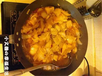 Stewed cabbage and vermicelli