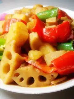 Spicy braised potatoes