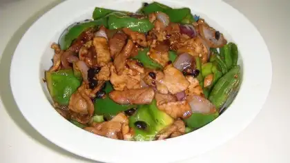 stir-fried pork with black pepper