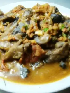 Stewed pork belly with mushrooms