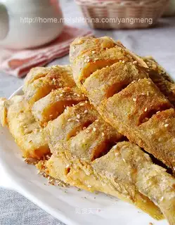 Pan-fried small yellow croaker