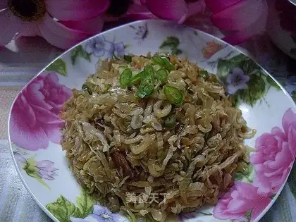 stir-fried pickled cabbage in Northeast China