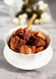 Braised lotus root with inch bone