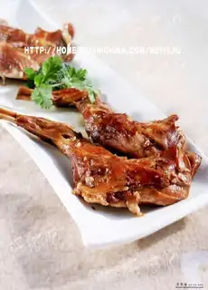 stewed rabbit legs