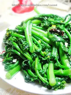 stir-fried cabbage with garlic