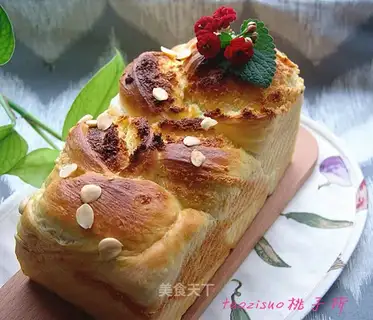 Coconut braid toast