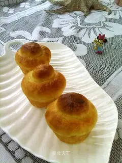 Cream bread