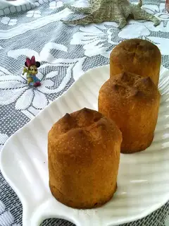 Cream mousse bread