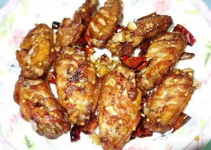 Hot chicken wings