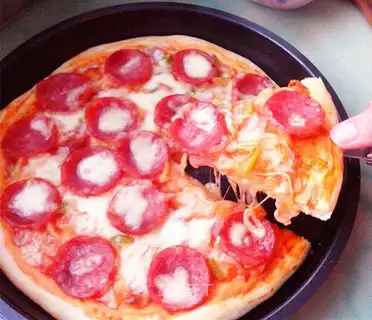Delicious Mexican pizza