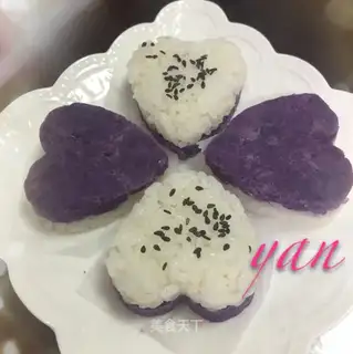 Double-colour potato rice