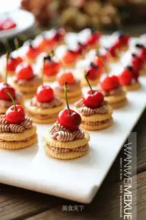 Cherry cream cake