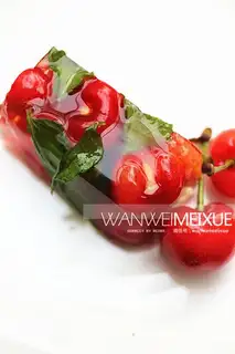 Cherry pudding