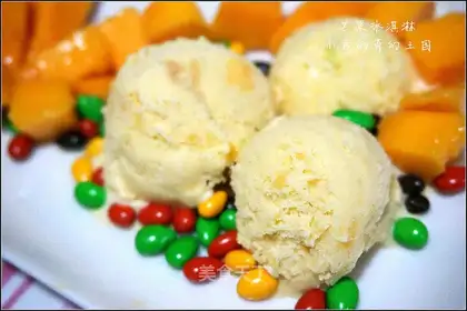 Mango ice cream