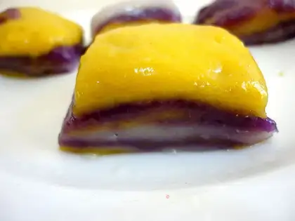 It's a very colorful little cake