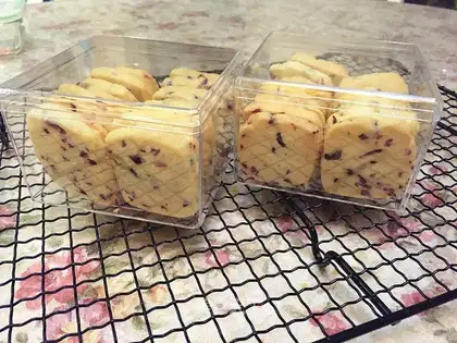 Cranberry cookies