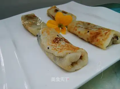 Peanut sesame rolls