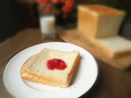 Milk and white toast