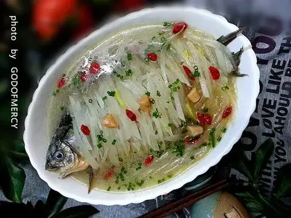 Silver silk fish soup