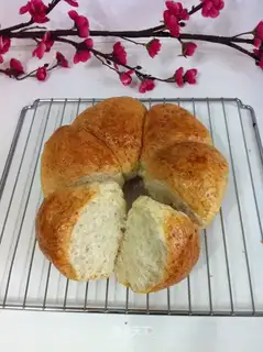 All-eat olive oil bread