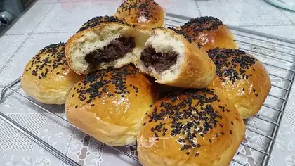 Red bean snack