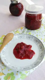 Strawberry sauce