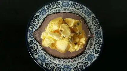 Milk raisin dry ice cream