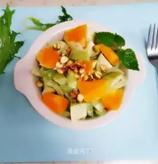Waldorf salad
