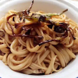 Onion noodles