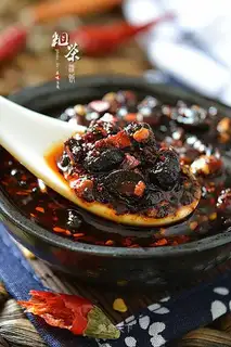 Homemade chili sauce