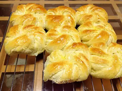 Coconut bread