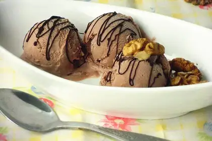 Cocoa ice cream