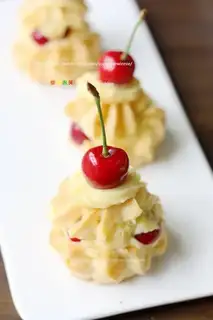 Cherry puffs