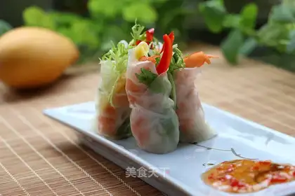 Shrimp mango rolls