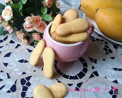 Finger crackers