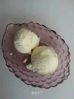 Vanilla ice cream