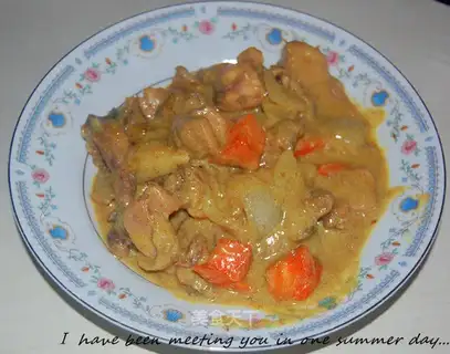 Curry chicken