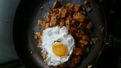 Eggs and vegetables